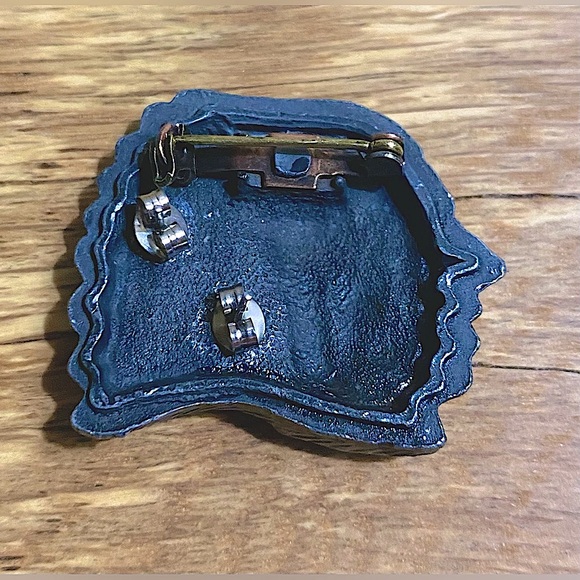 Vintage Inspired Indian Headdress Brooch + Stud Earring Set - Picture 8 of 11